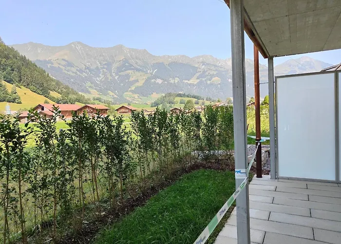 5min Blausee / 20min Interlaken / Wifi * 坎德格伦德